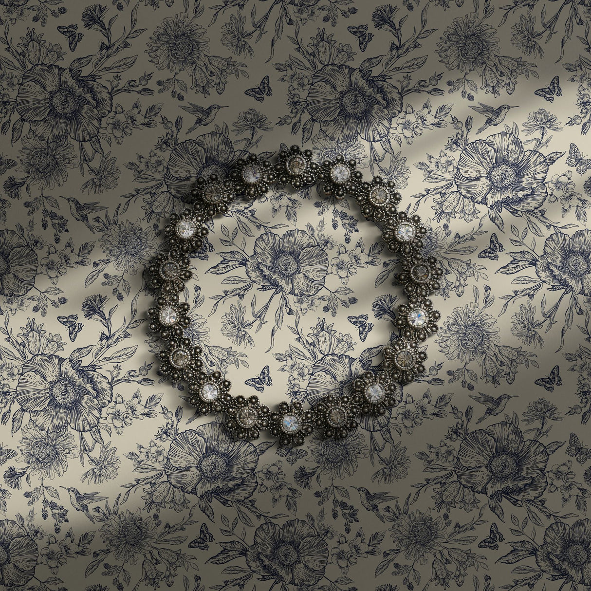 Pretty cream and blue feminine floral wallpaper.