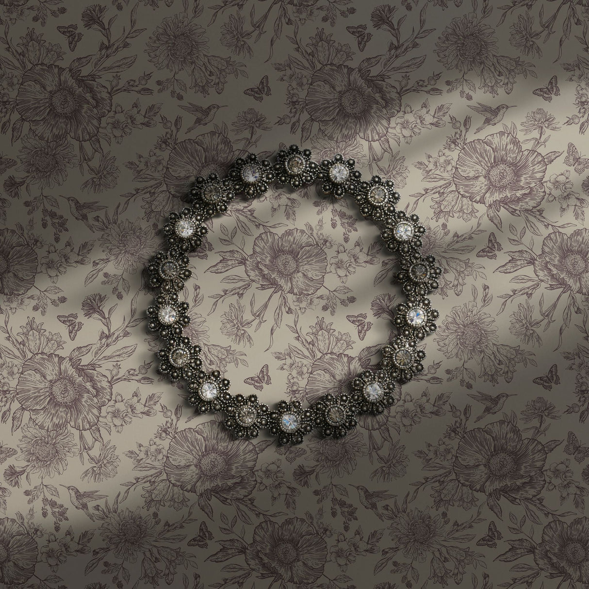 Feminine floral wallpaper.