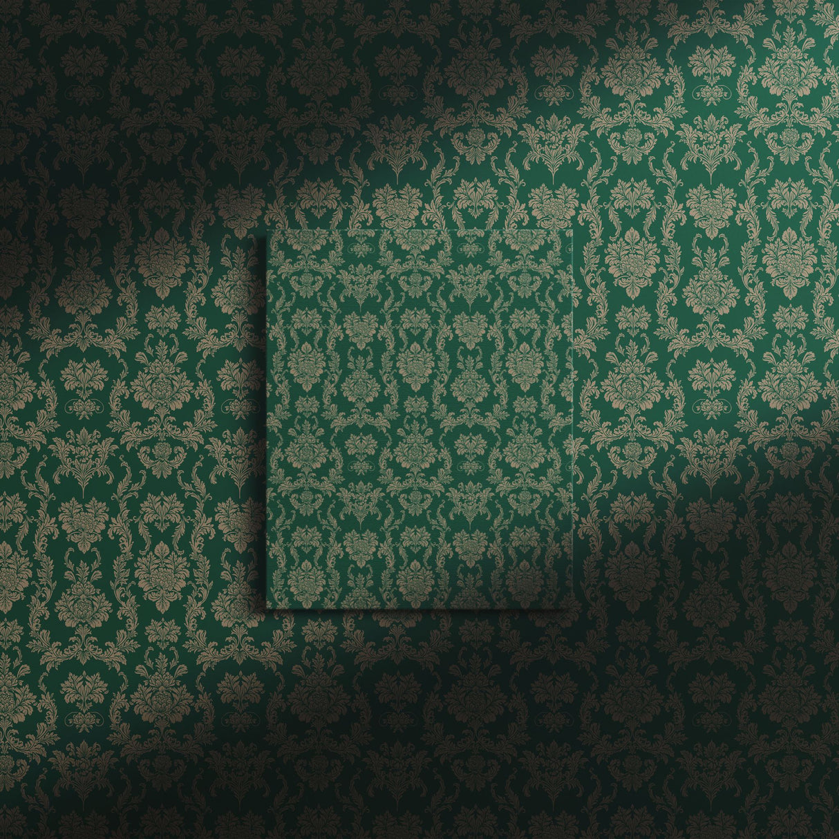 Grand Manor | Vintage Baroque European Damask Wallpaper