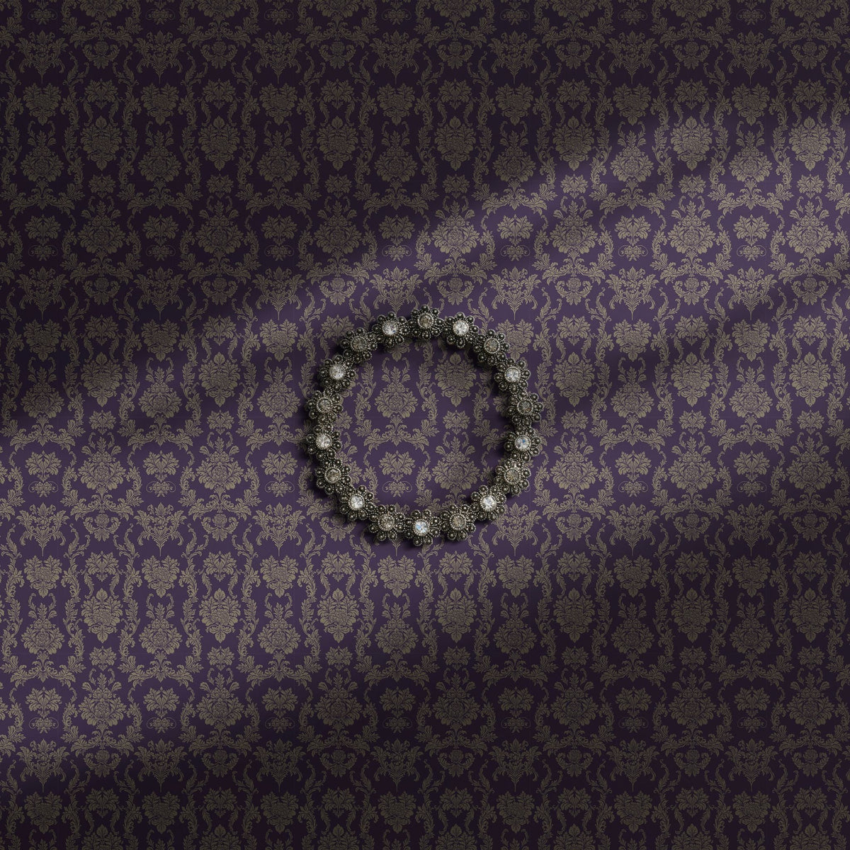 Classic plum purple damask wallpaper.